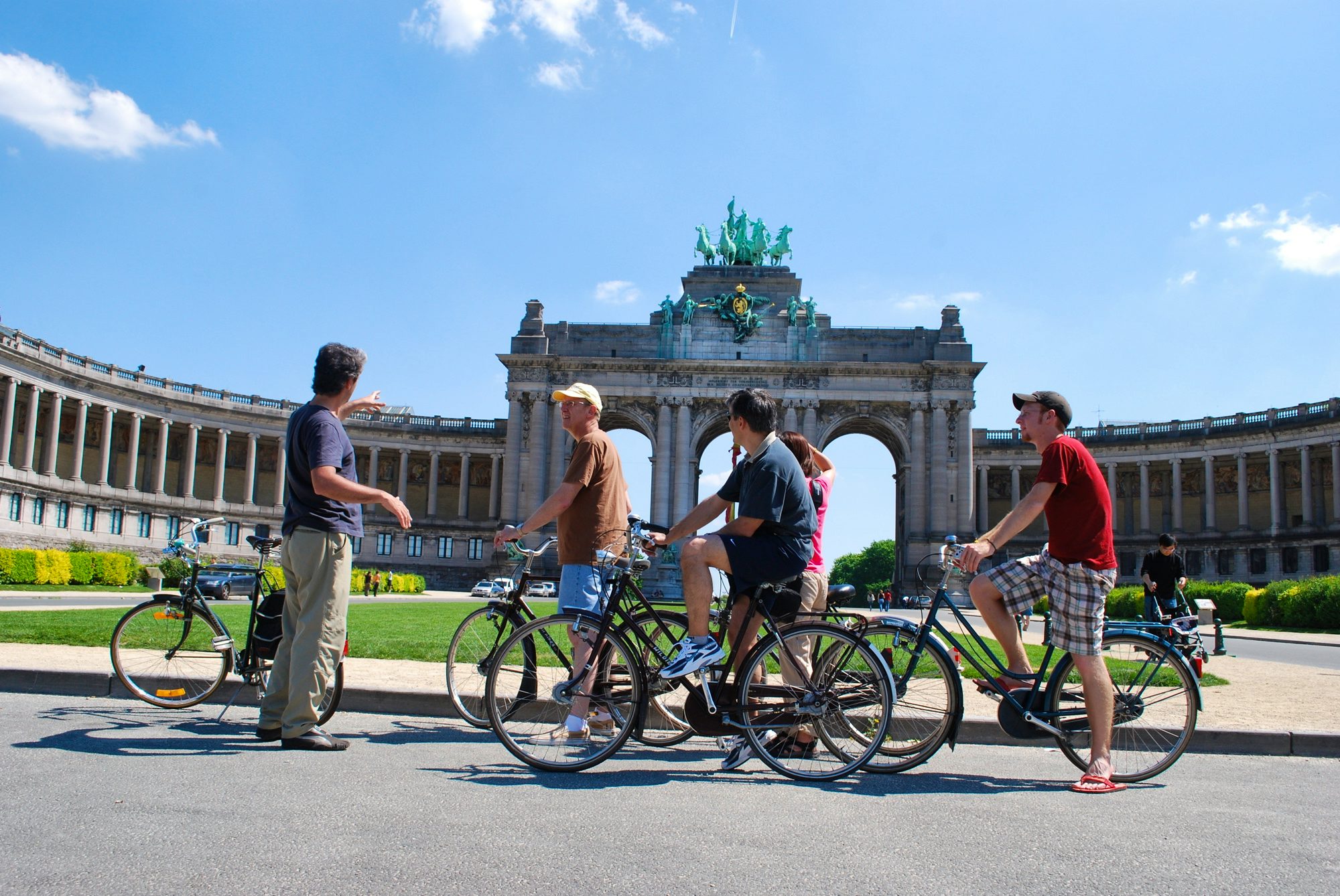 Brussels Bike Tours, Les Visites Guidées Touristiques | Brussels By Bike